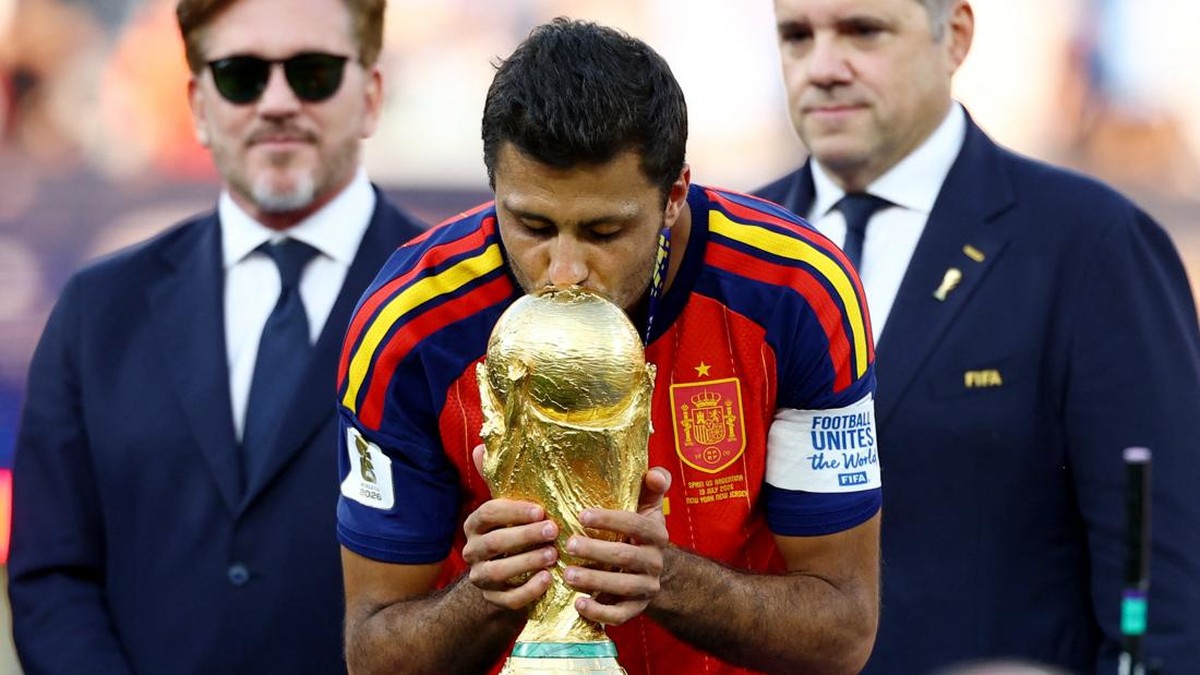 BERITA BOLA